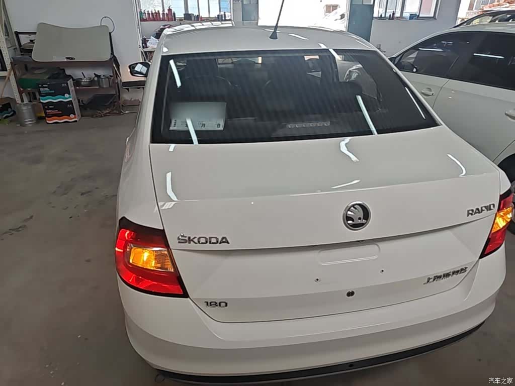 Skoda Rapid, 2018 6