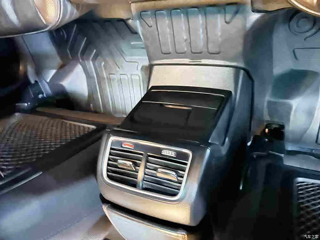 Audi Q5, 2018 12