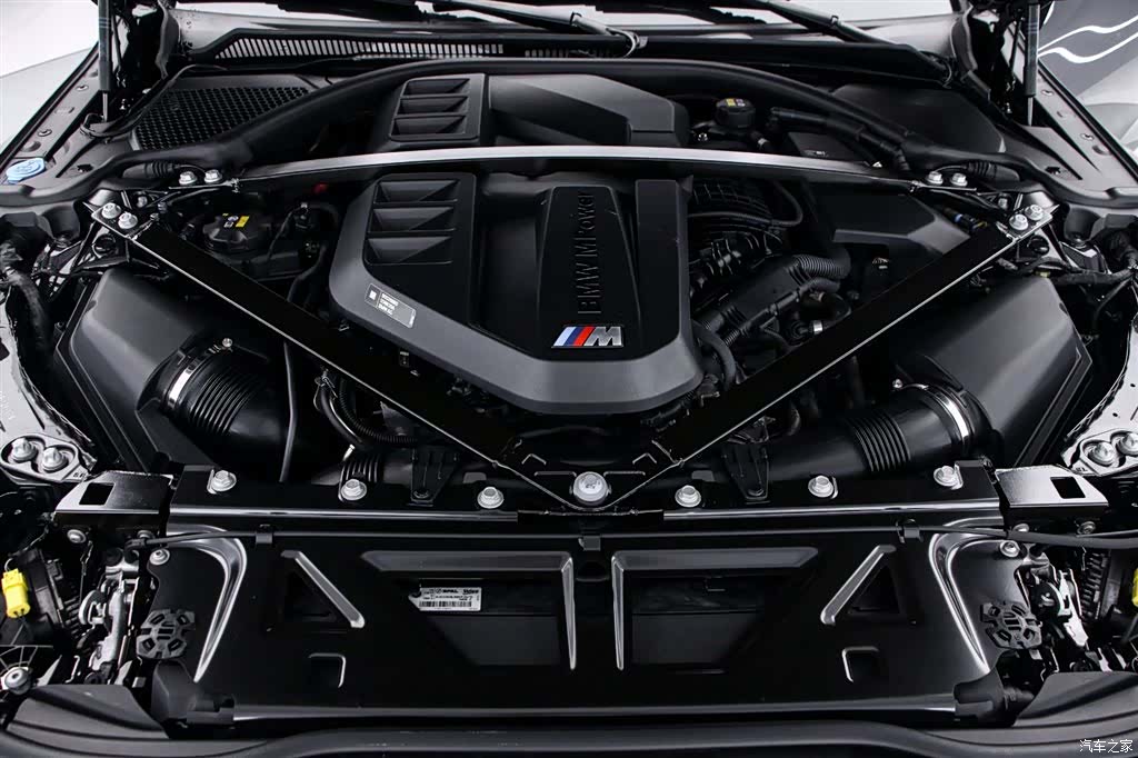 BMW M4, 2023 16