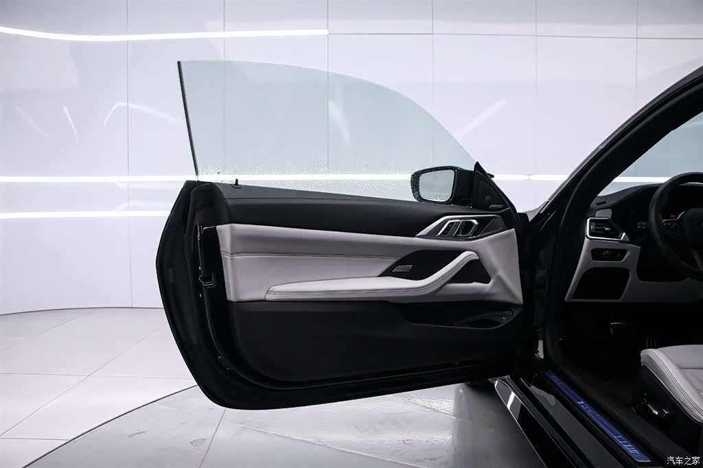 BMW M4, 2023 10
