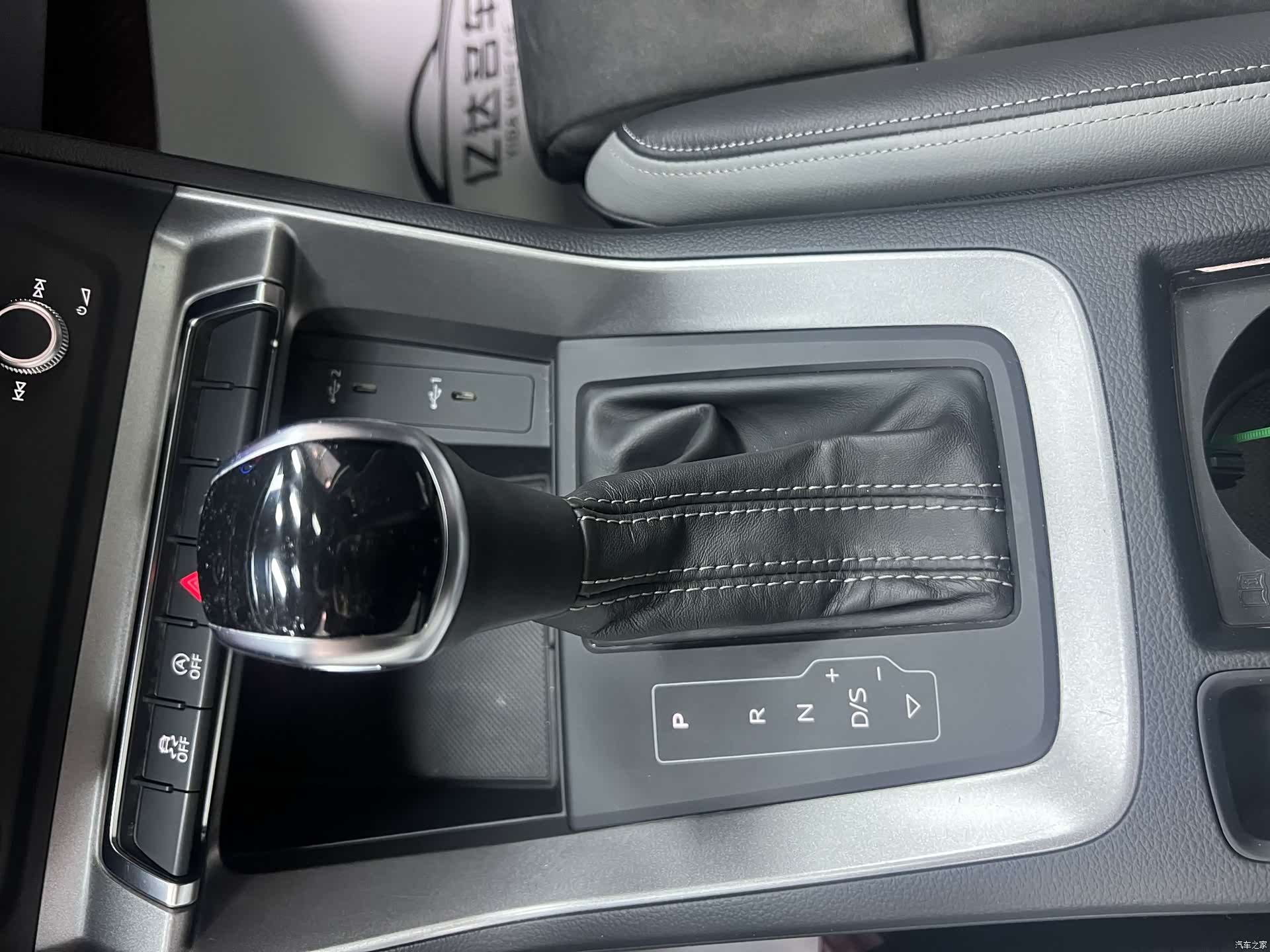 Audi Q3, 2021 14