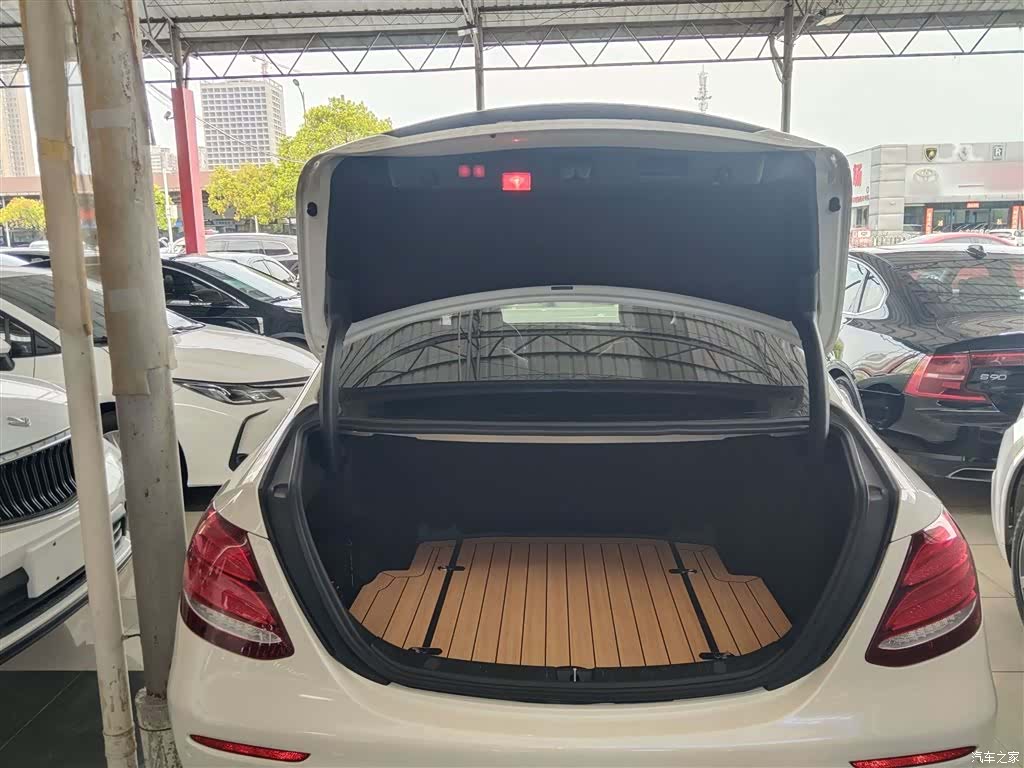 Mercedes-Benz E-Class, 2017 19