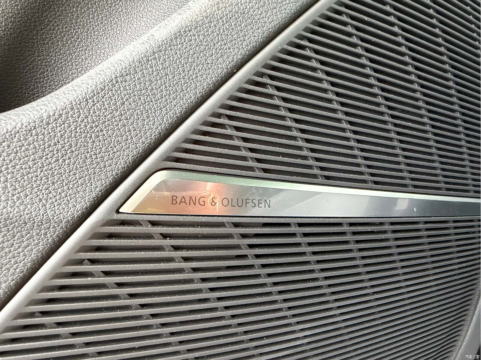 Audi Q7, 2025 17