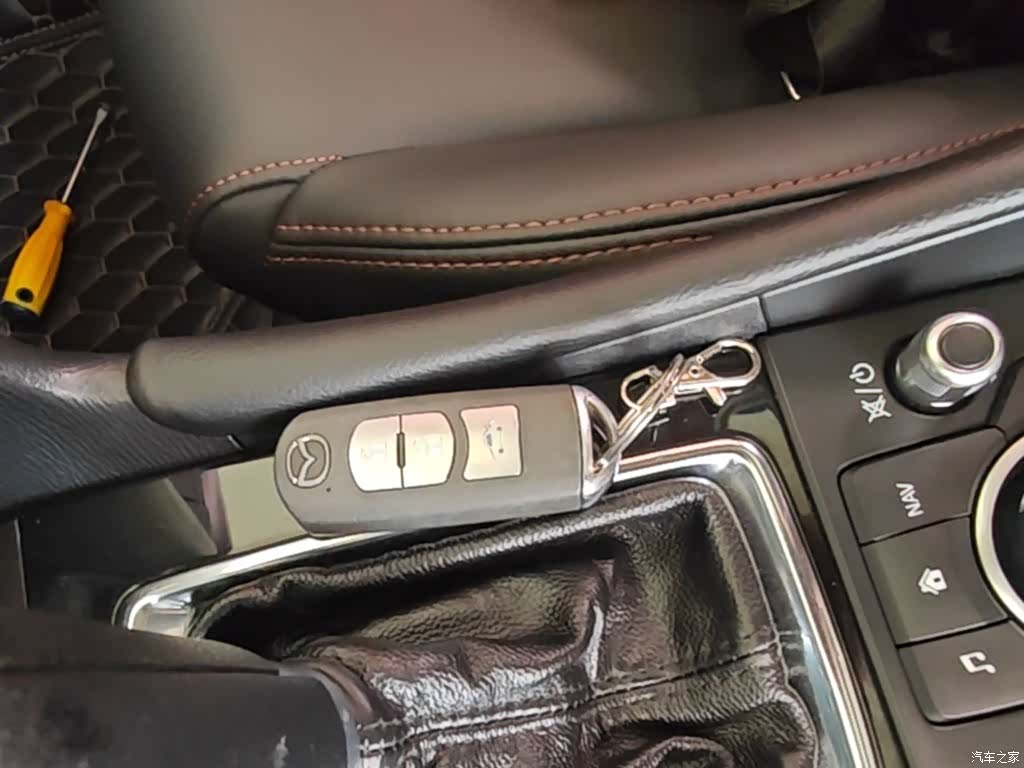 Mazda Mazda3, 2017 9