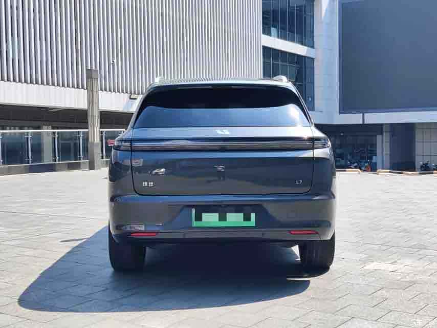Li Auto L7, 2023 все фото