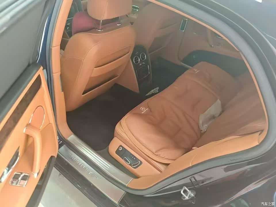 Bentley Flying Spur, 2014 4