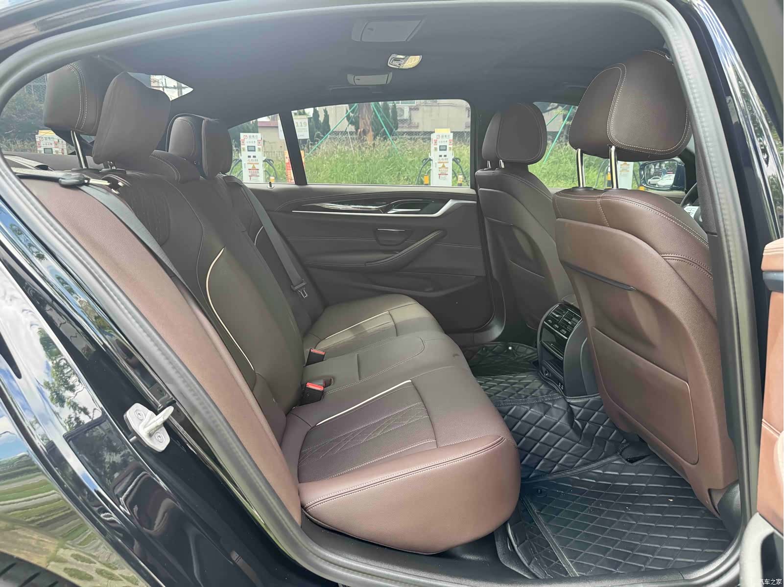 BMW 5 Series, 2023 13