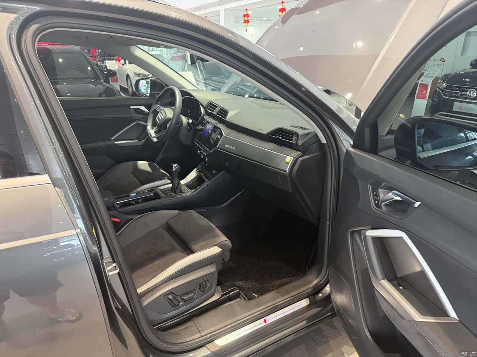 Audi Q3, 2022 9