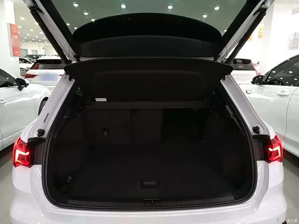 Audi Q3, 2020 19