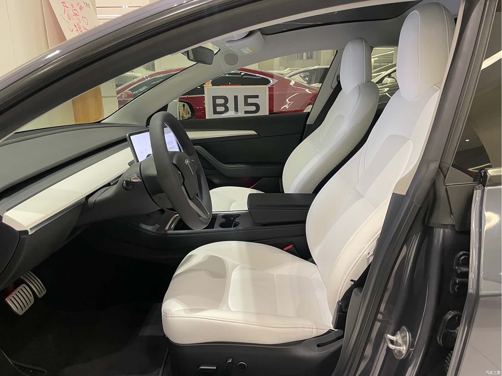 Tesla Model 3, 2021 все фото