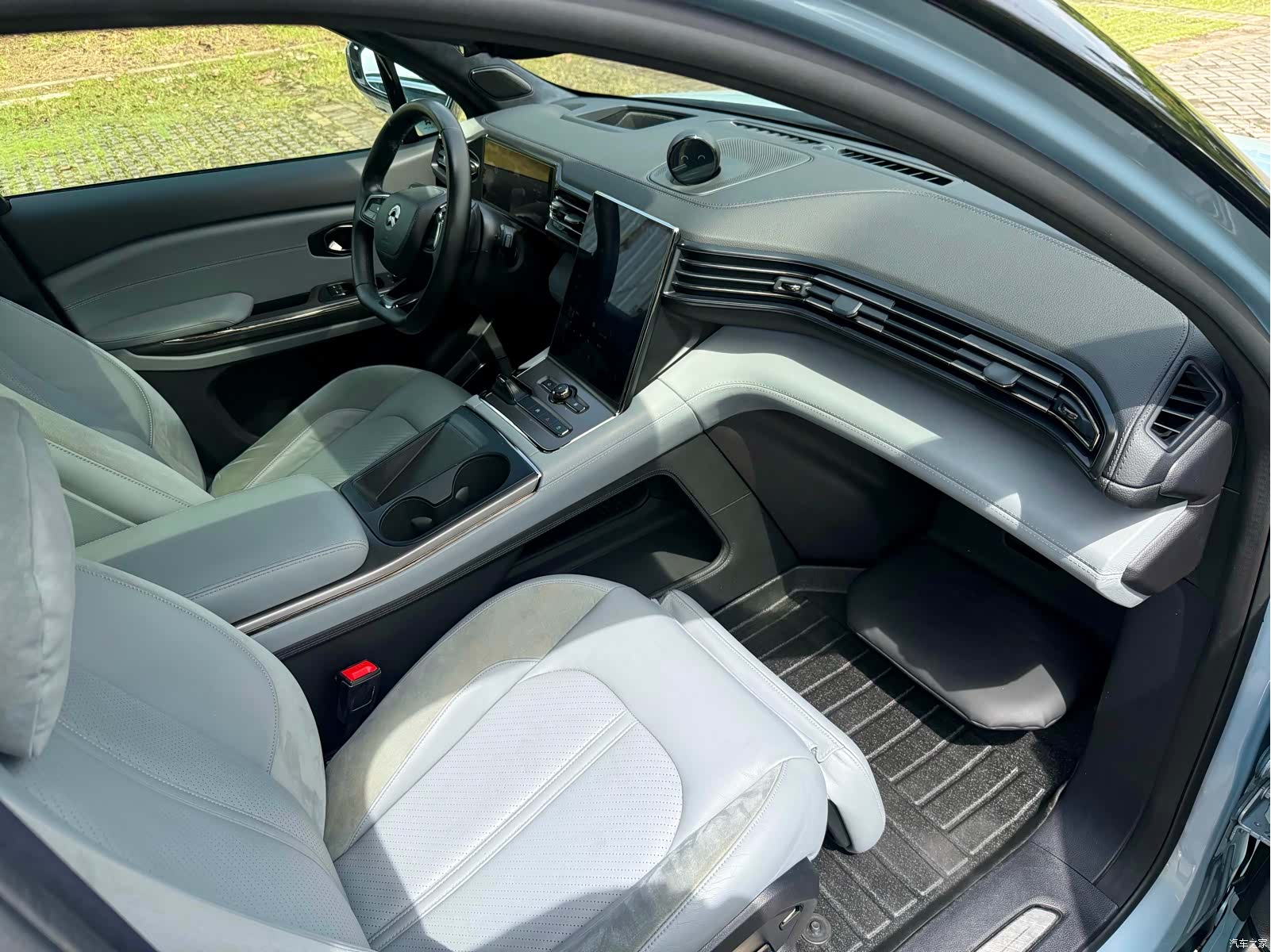 NIO ES6, 2020 10
