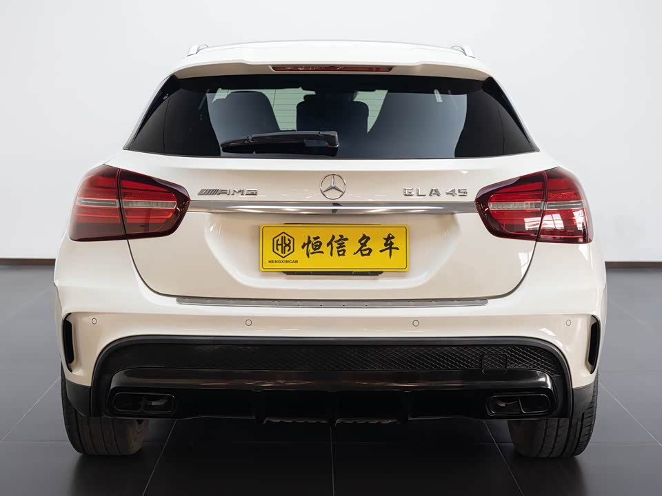 Mercedes-Benz GLA AMG