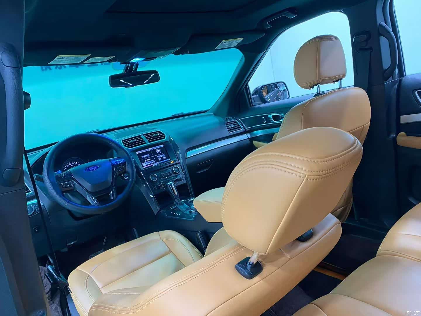 Ford Explorer, 2016 6