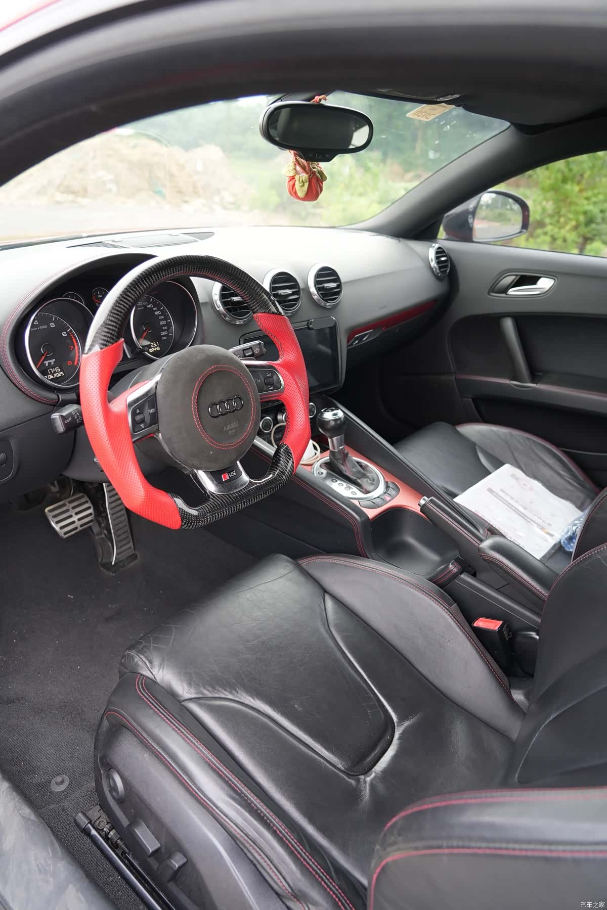Audi TT, 2012 4