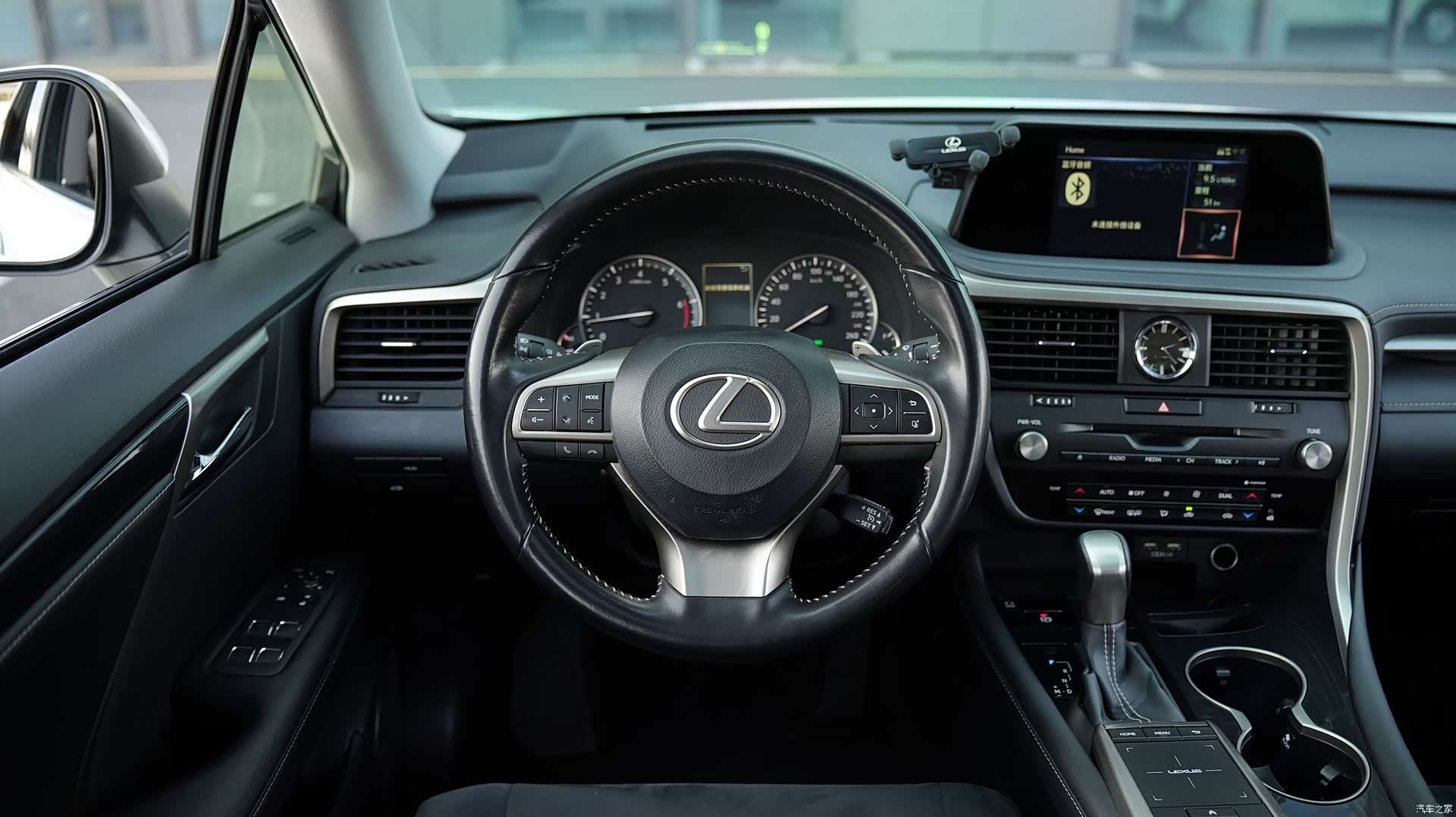 Lexus RX, 2022 20