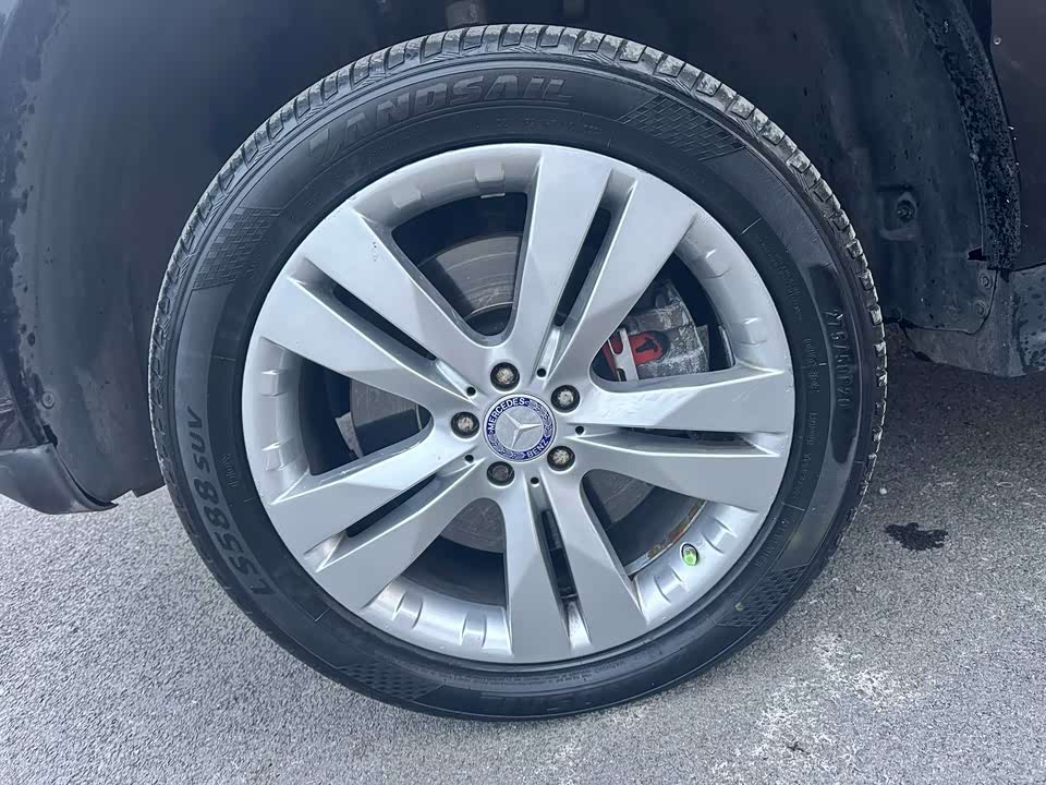 Mercedes-Benz GL grade