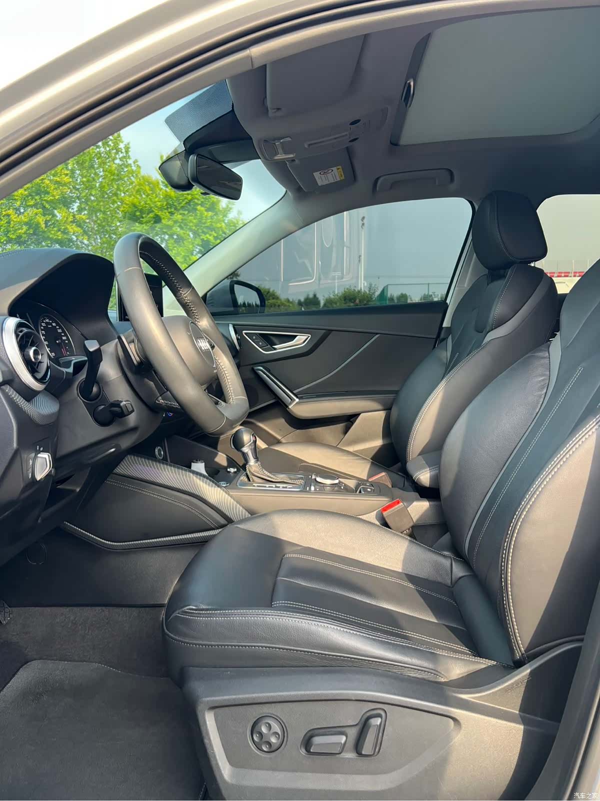 Audi Q2L, 2022 7