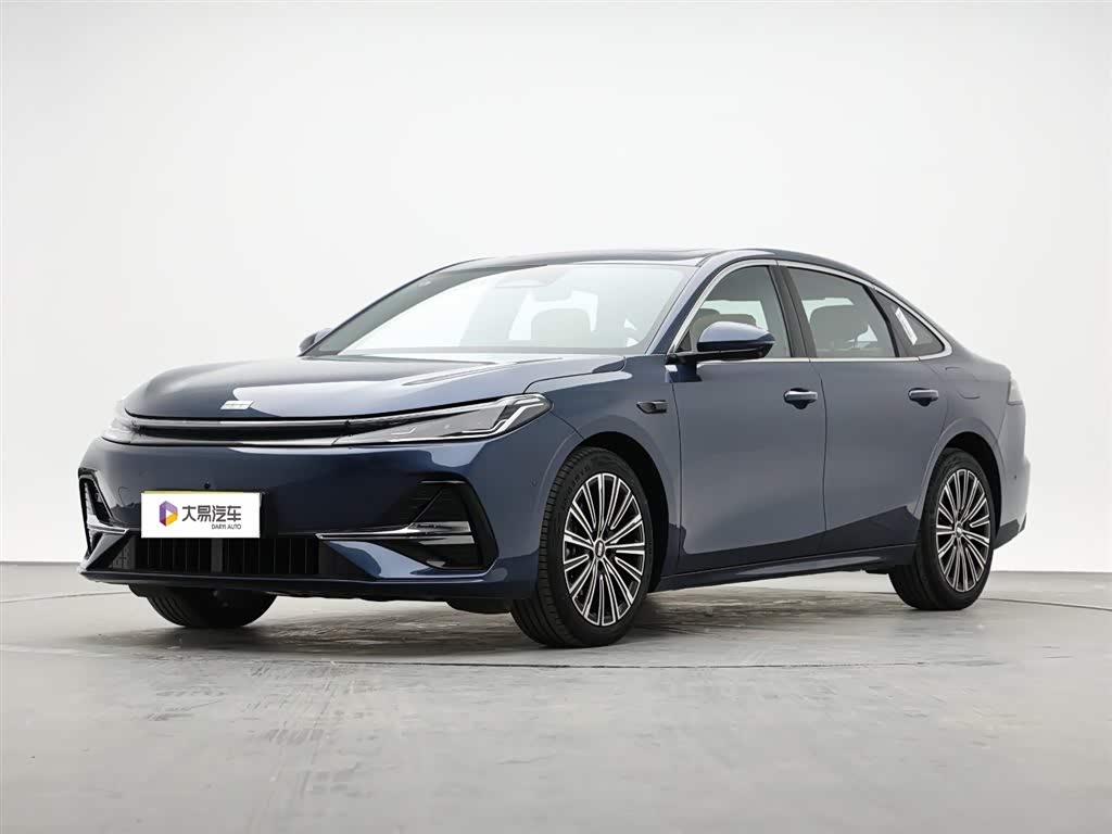 Geely Galaxy A7 EM