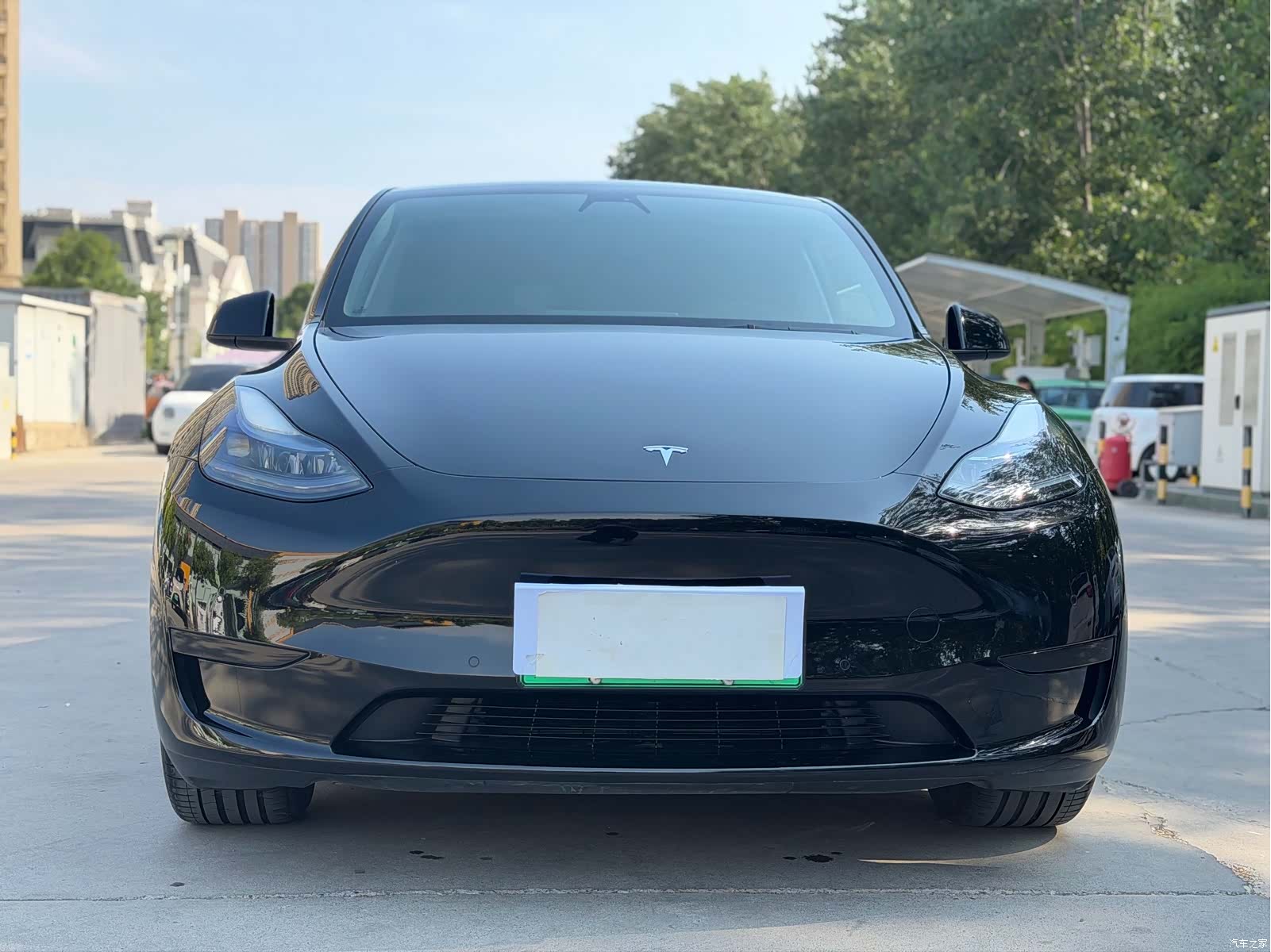 Tesla Model Y, 2022 2