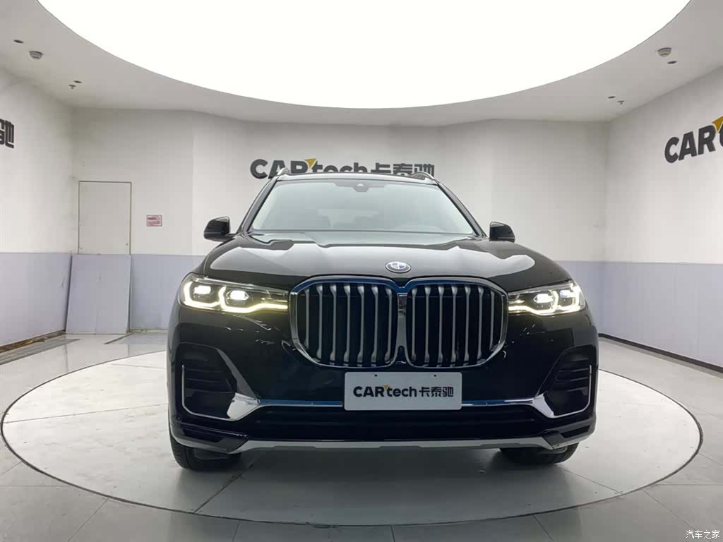 BMW X7, 2022 3