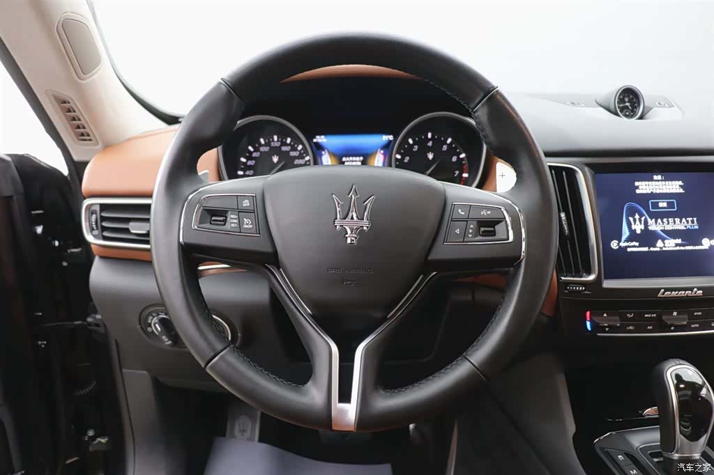 Maserati Levante, 2018 15