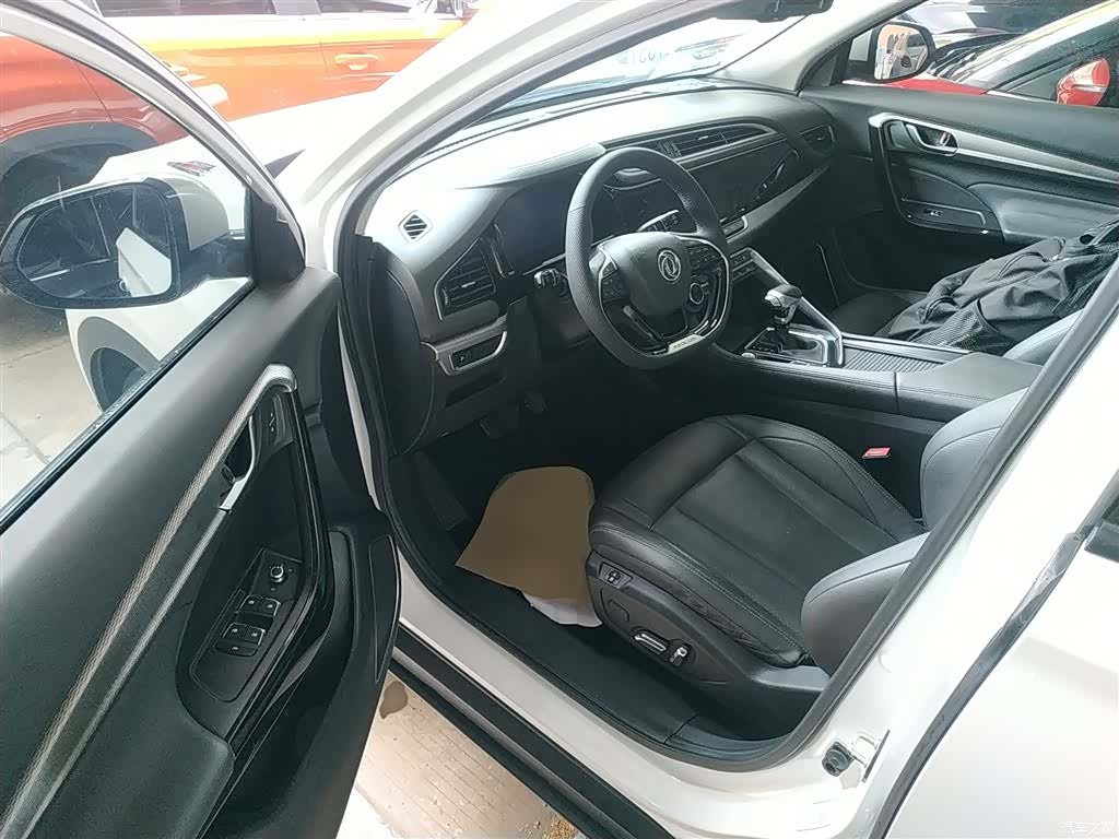 DongFeng AX7, 2019 16