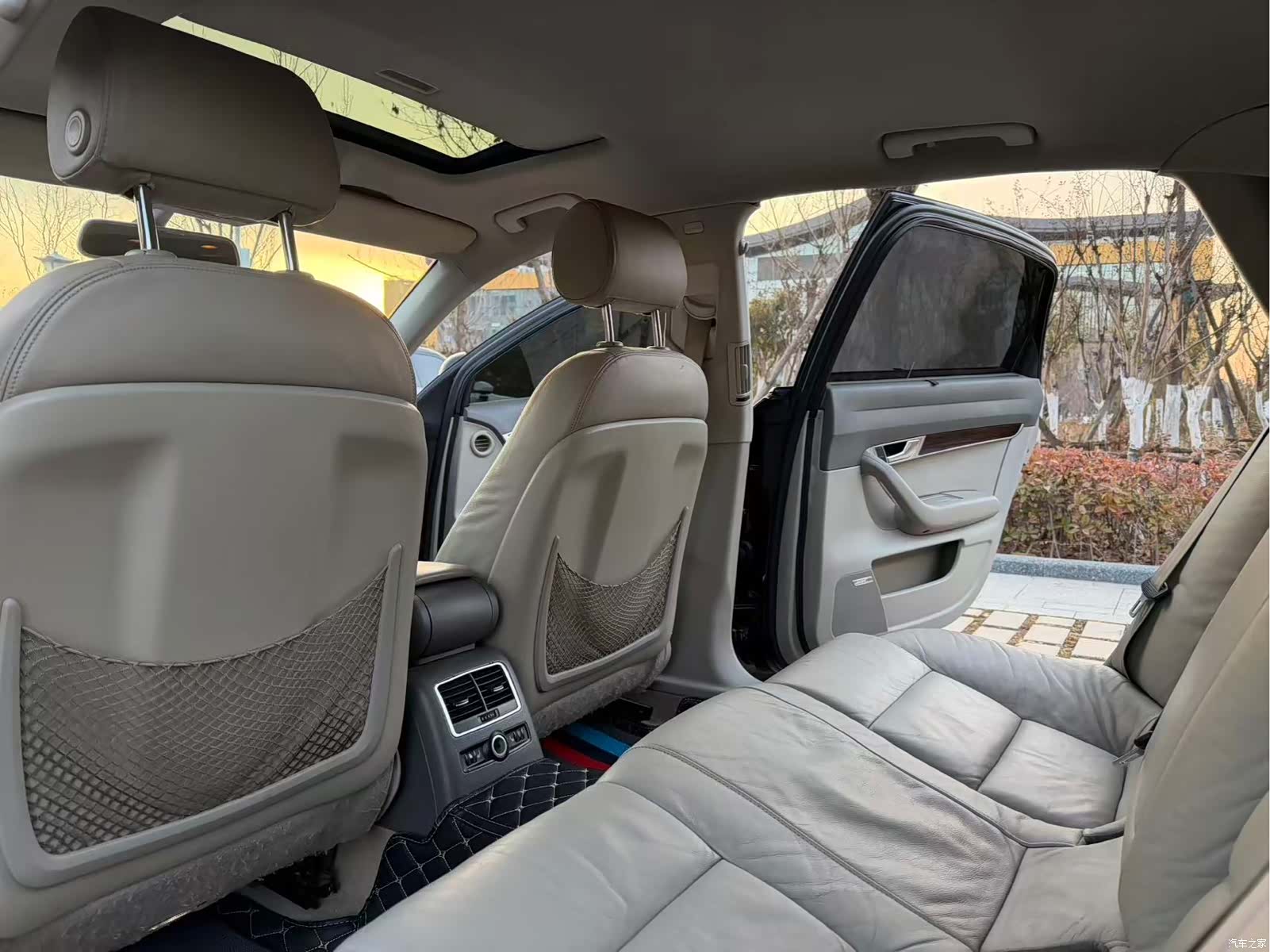 Audi A6L, 2012 6