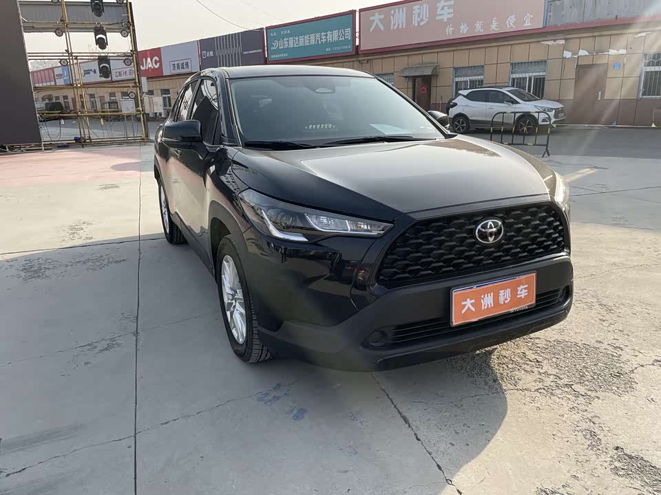 Toyota Corolla Sharp amplifier