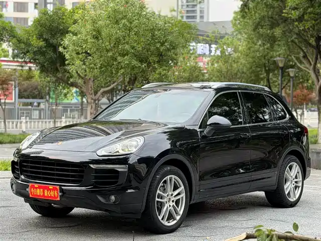 Porsche Cayenne 2016 — купить из Китая под заказ
