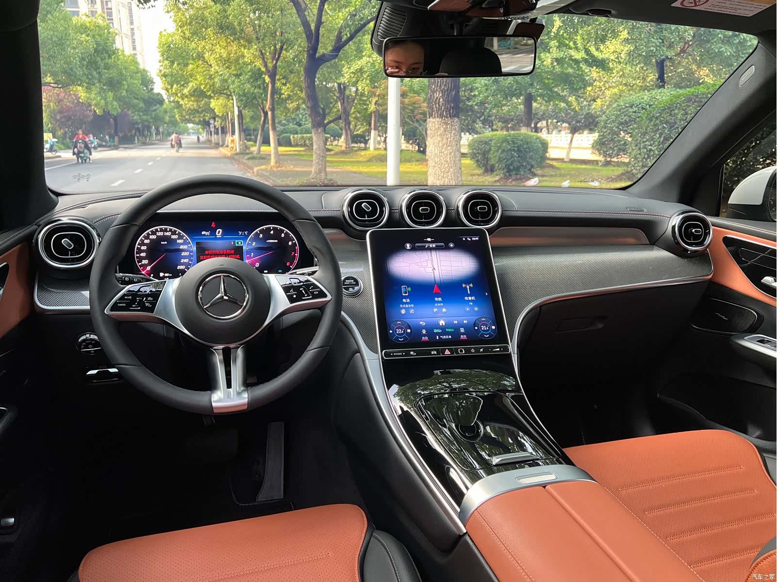 Mercedes-Benz GLC, 2025 15