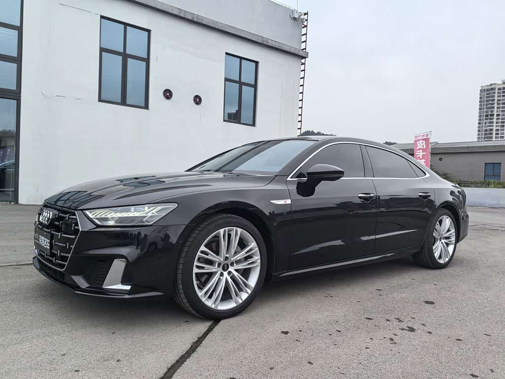 Audi A7L