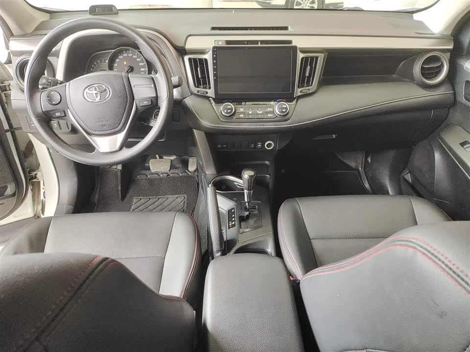 Toyota RAV4 Rongfang