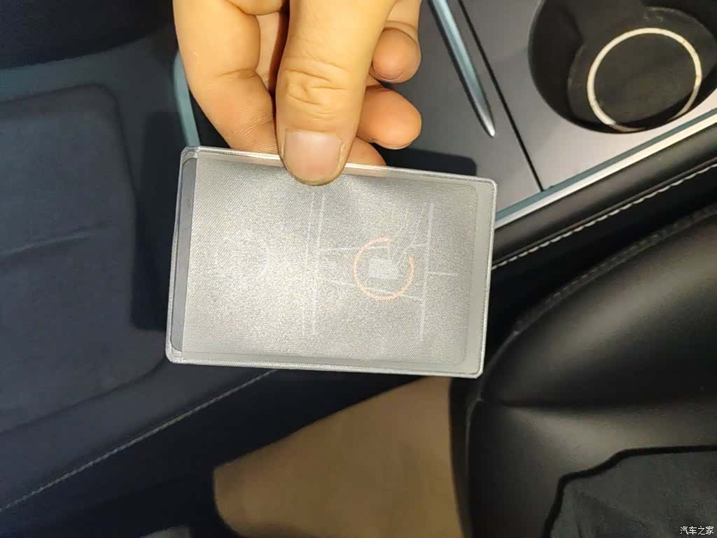 Tesla Model Y, 2021 9