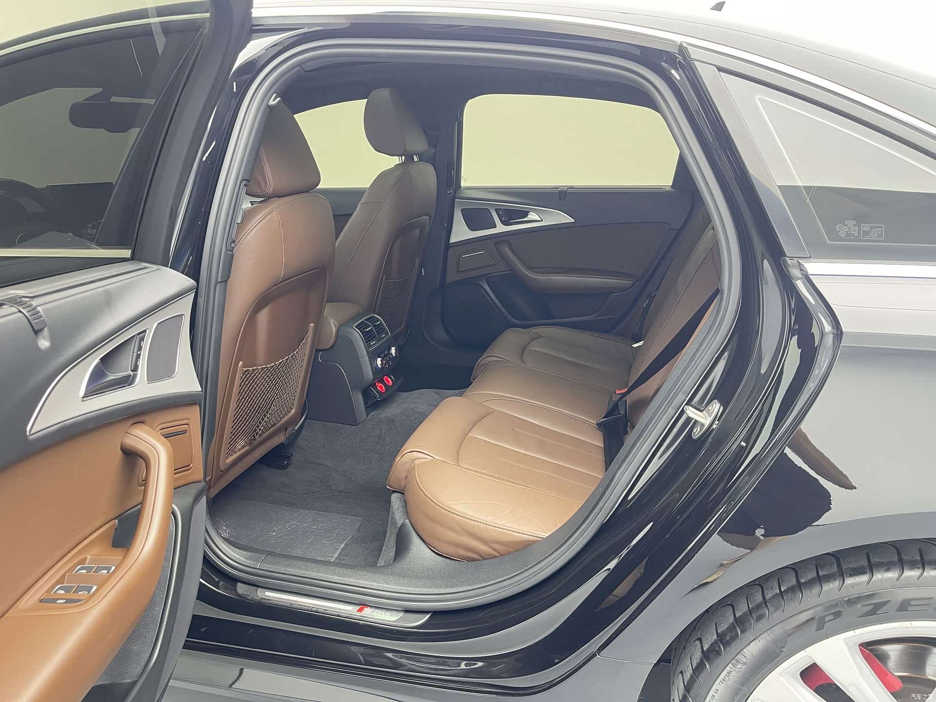 Audi A6L, 2019 10