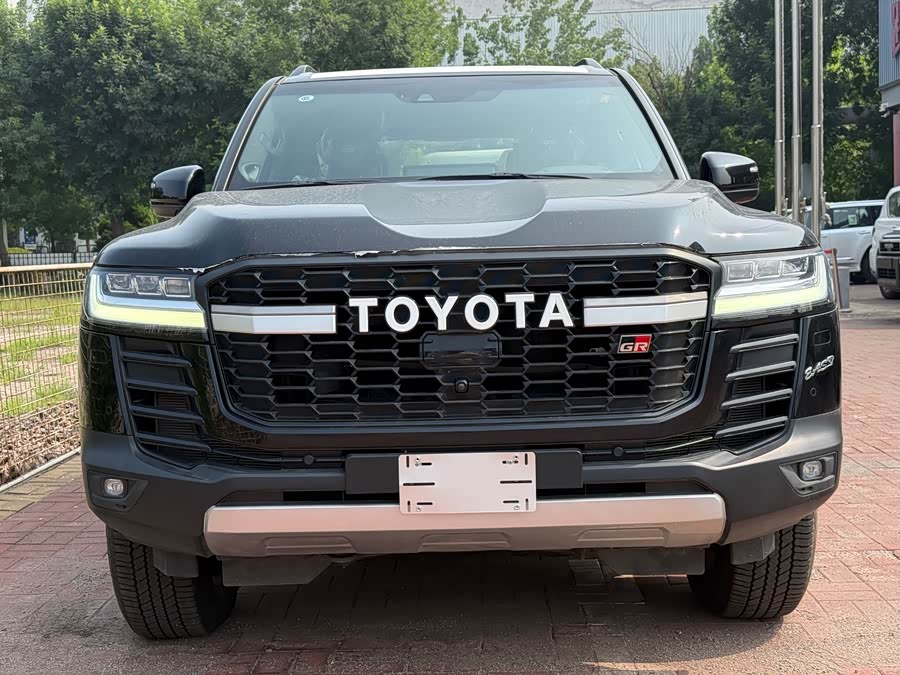 Toyota Land Cruiser 2026, фото 3