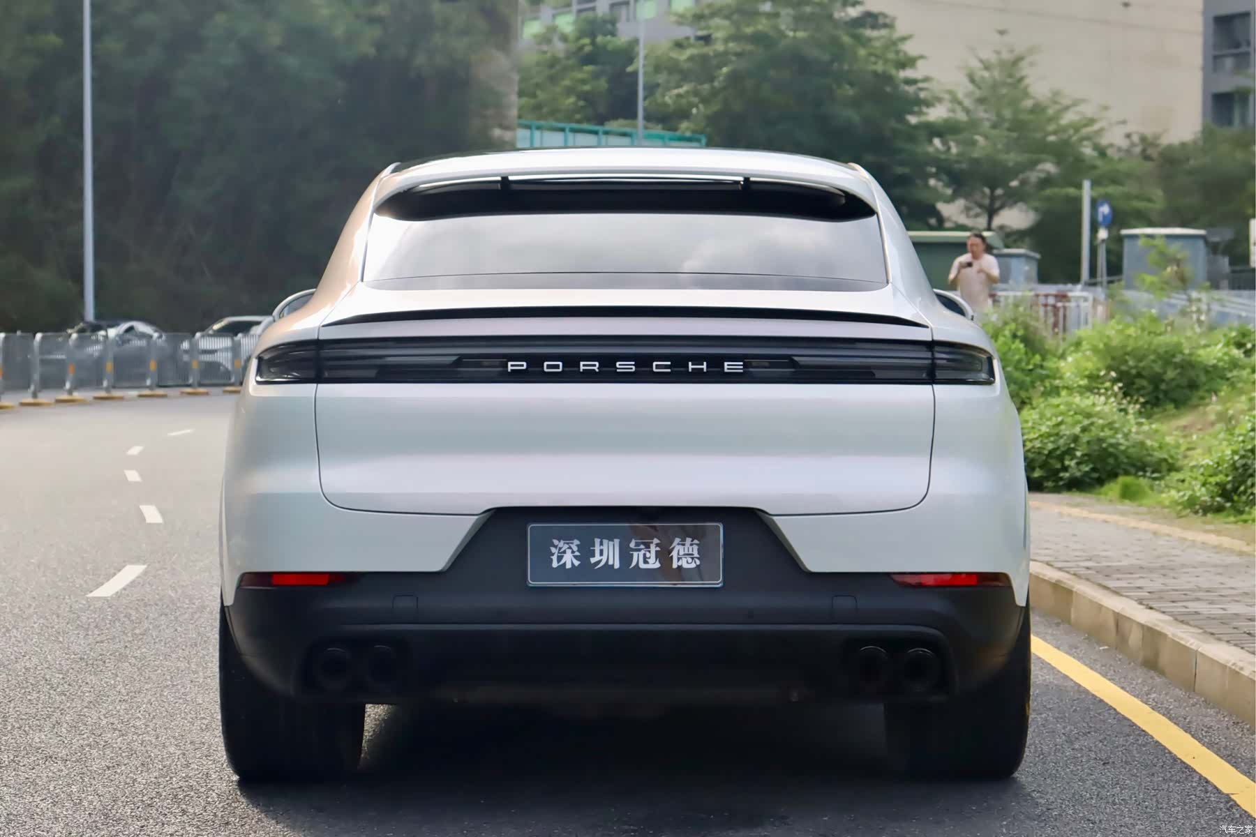 Porsche Cayenne, 2025 все фото