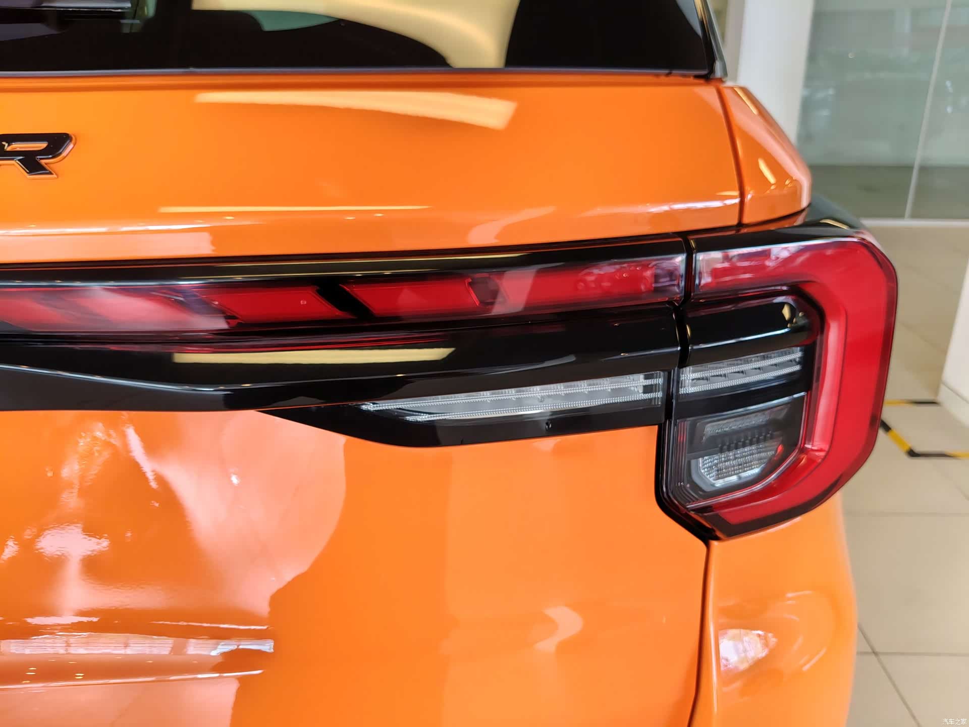 Ford Explorer, 2024 34