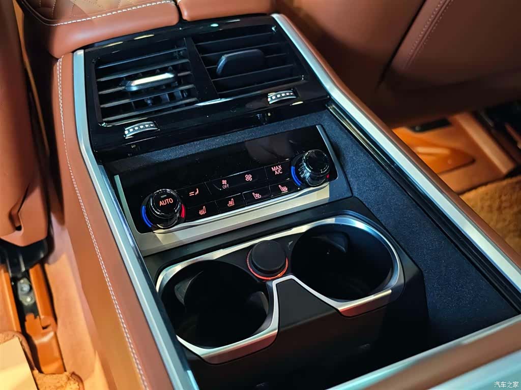 BMW 7 Series, 2023 24