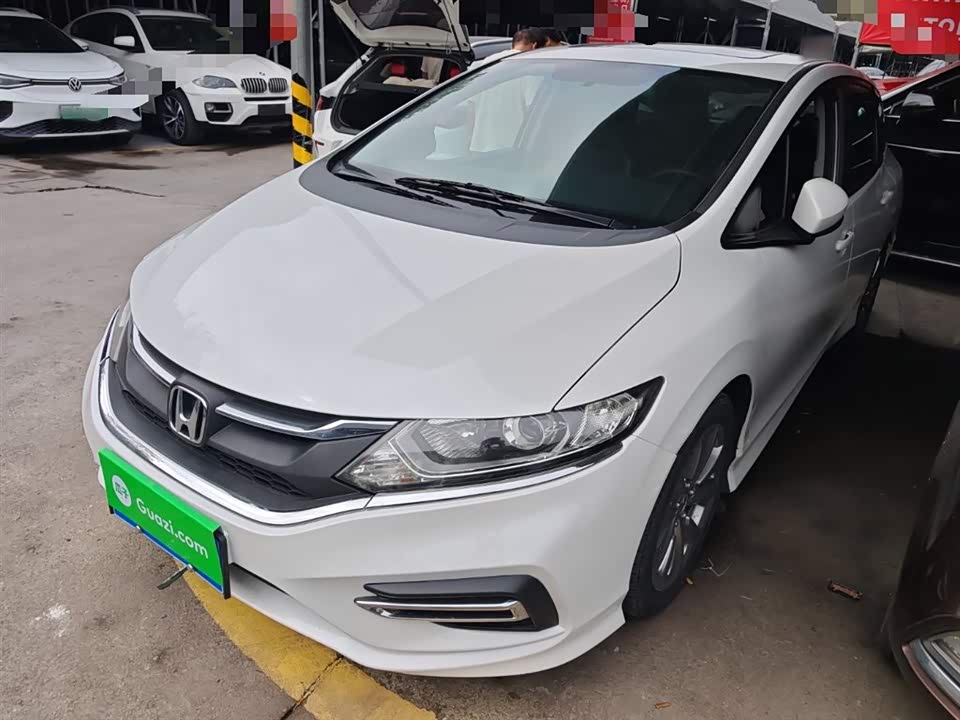 Honda Jade