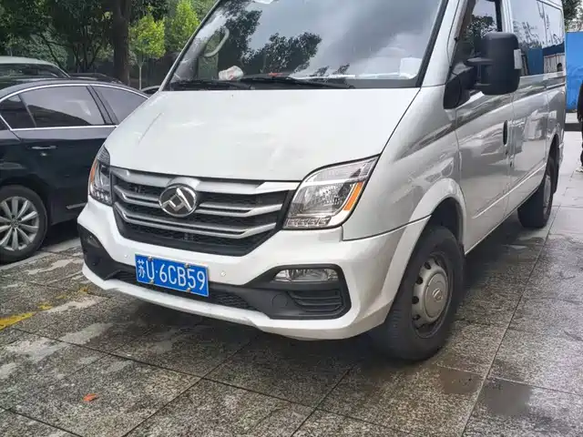 Maxus V80 2024 — купить из Китая под заказ