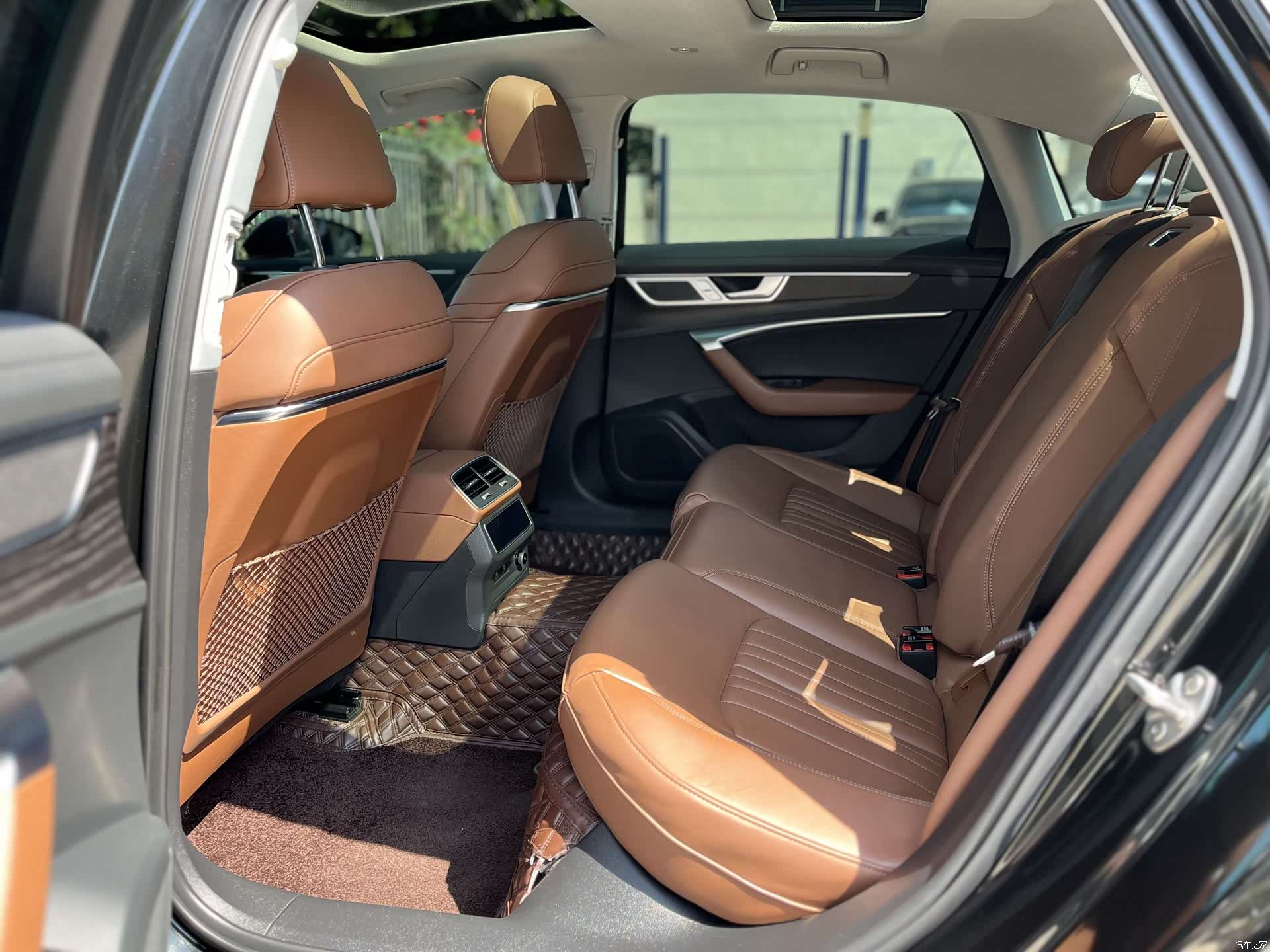 Audi A6L, 2024 4