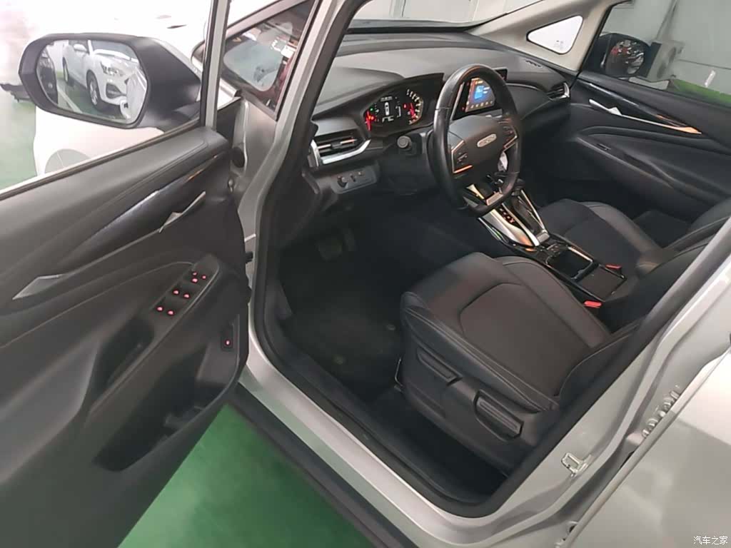 Maxus G50, 2020 16