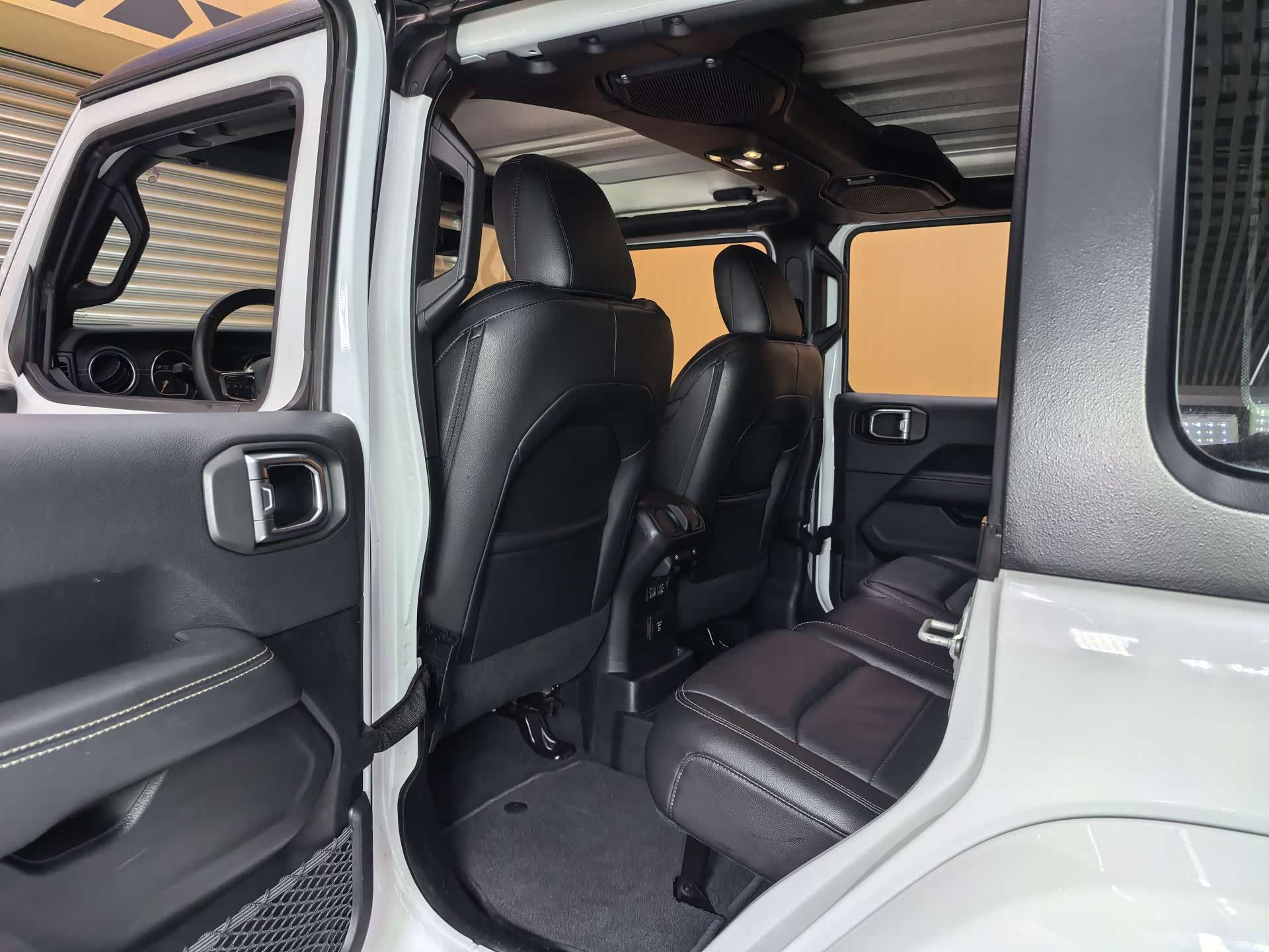 Jeep Wrangler, 2019 12