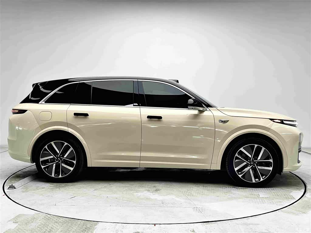 Li Auto L7, 2024 4
