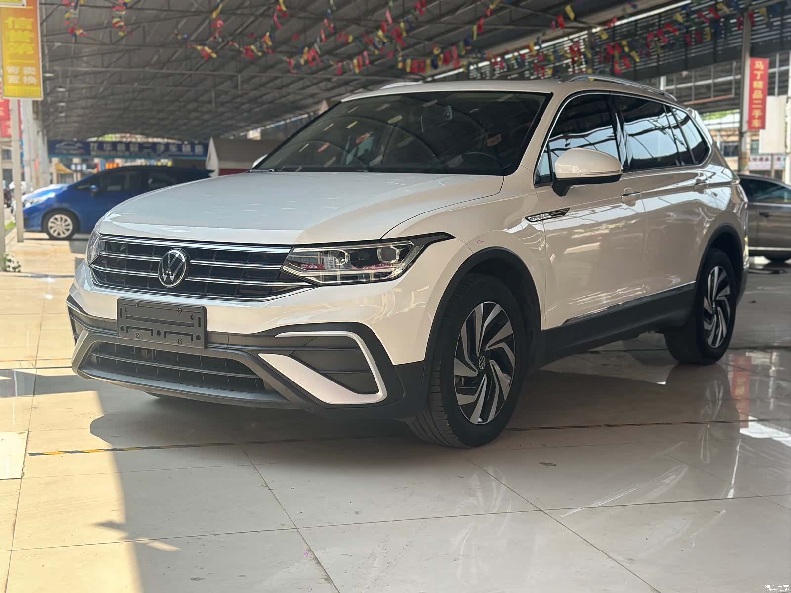 Volkswagen Tiguan L