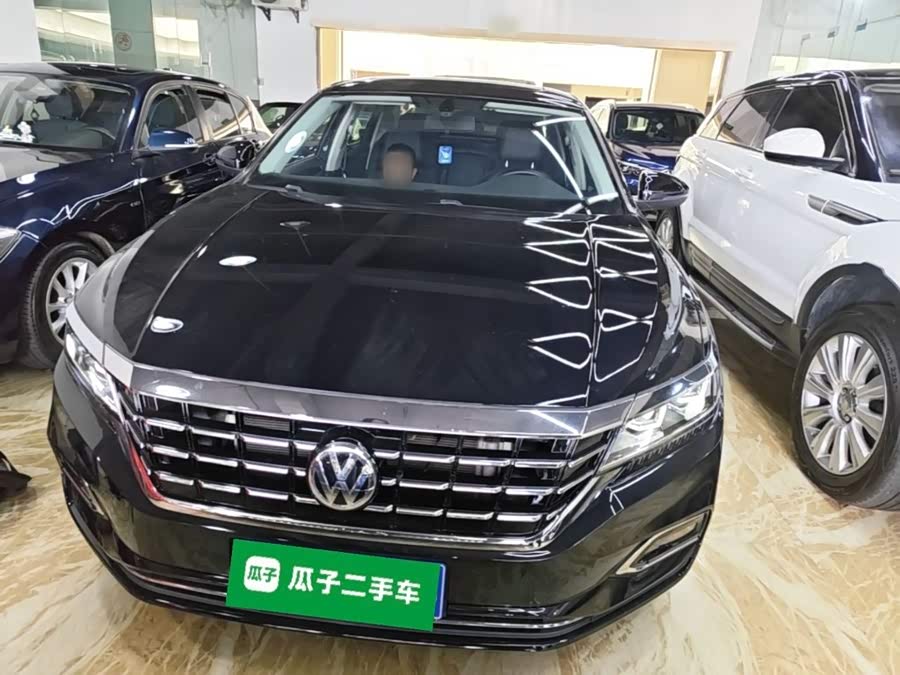 Volkswagen Passat 2019, фото 2