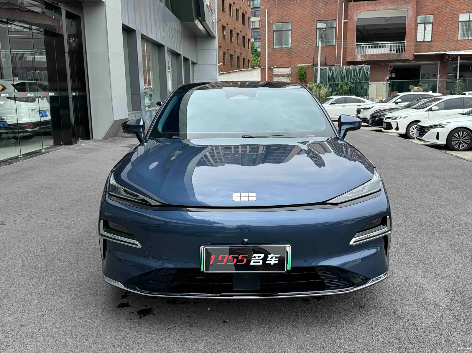 Geely 8, 2025 2