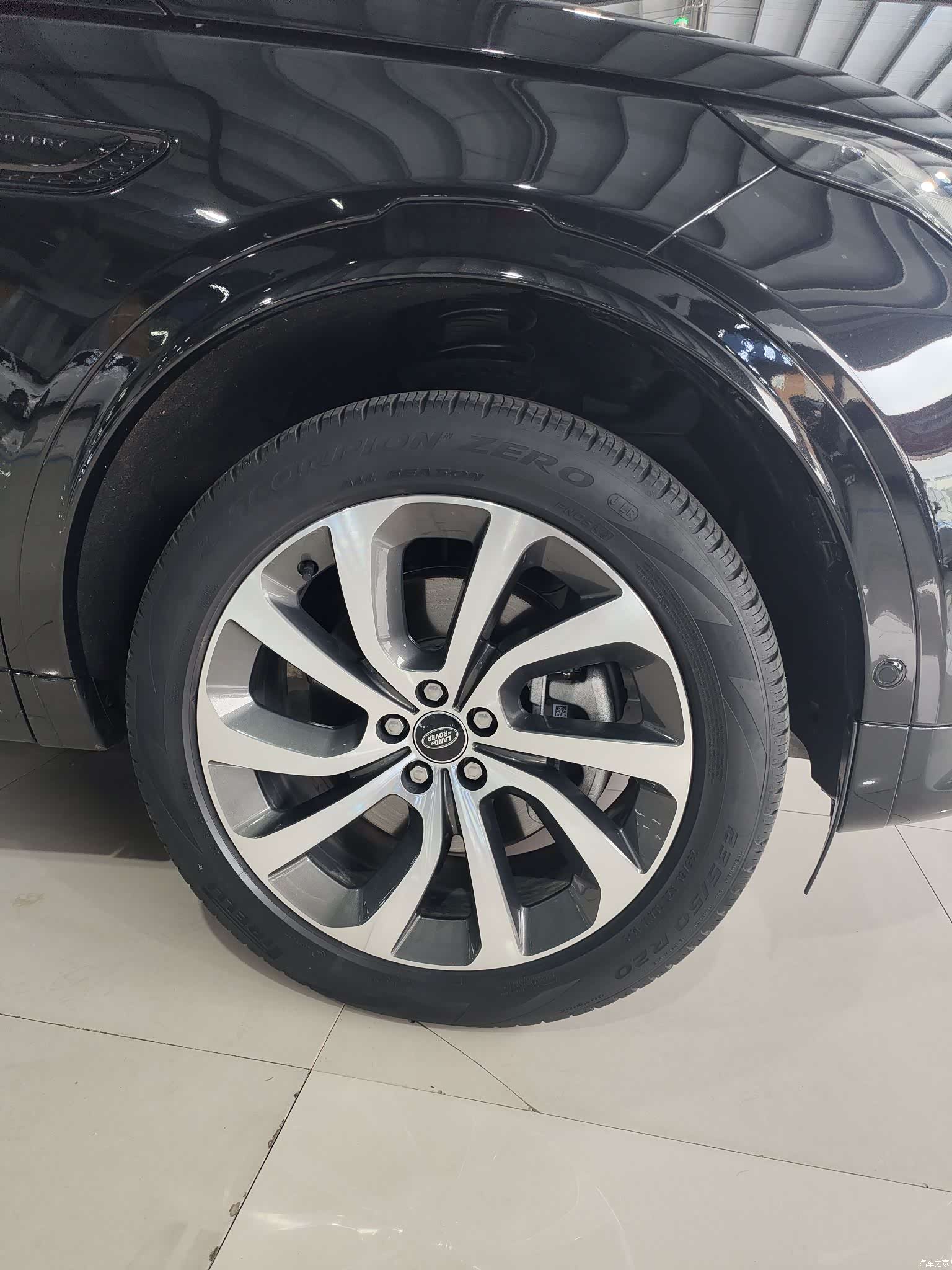 Land Rover Discovery, 2023 9