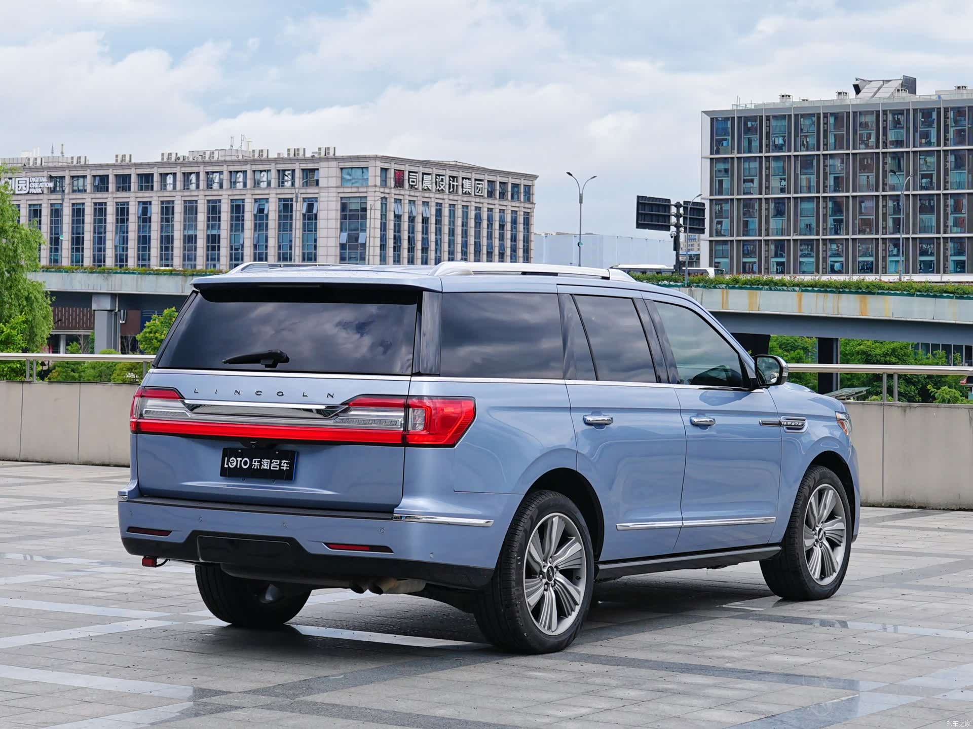Lincoln Navigator, 2019 4
