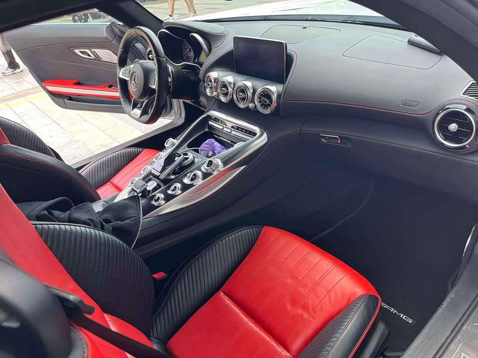 Mercedes-Benz AMG GT